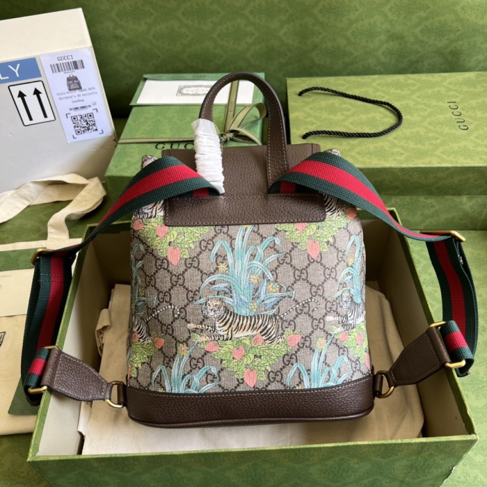 Handbag Gucci 674147 size 26.5*30*13 cm