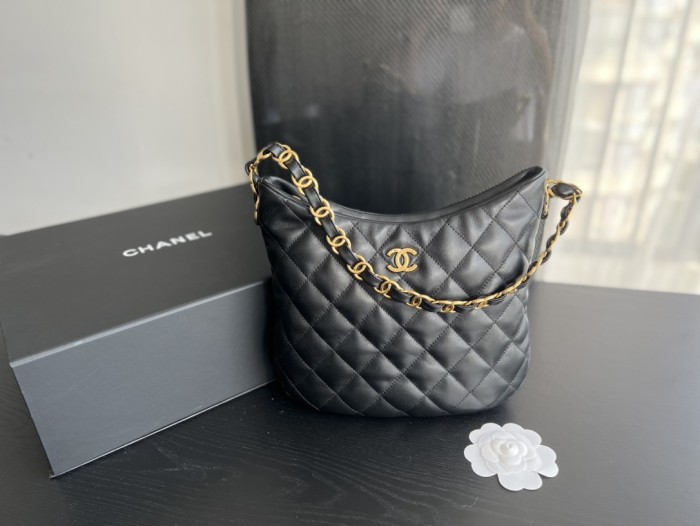 Handbag Chanel 3561 size 28cmx22cm7 cm