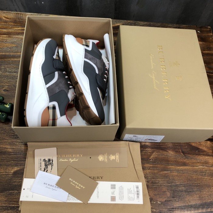Burberry Vintage Sneaker 5
