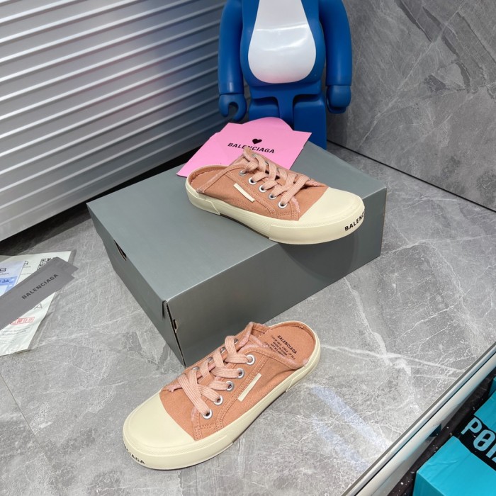 Balenciaga Paris Sneaker 2