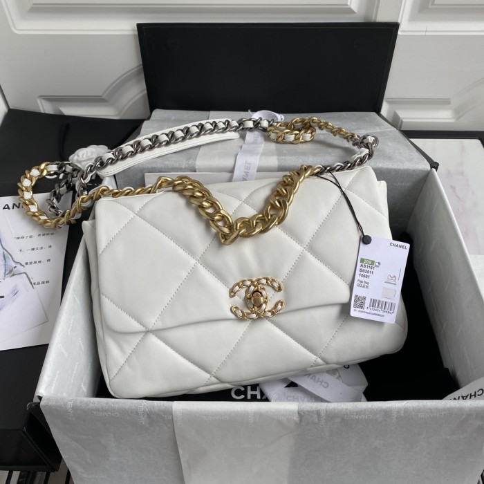 Handbag Chanel size 30 cm
