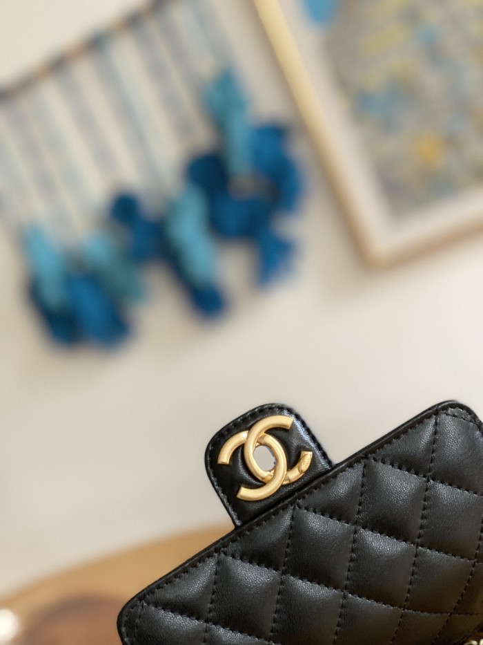 Handbag Chanel AS3738 size 12.5*16*6 cm