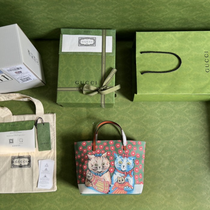 Handbag Gucci 410812 size 21*20*10 cm