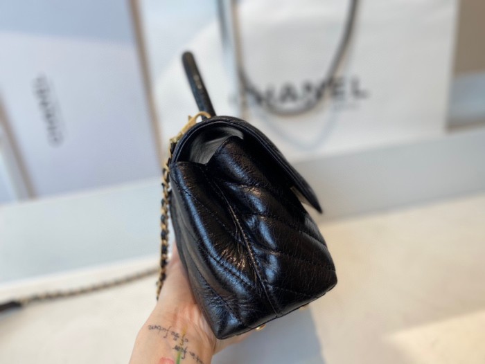 Handbag Chanel 92993 size 23 cm