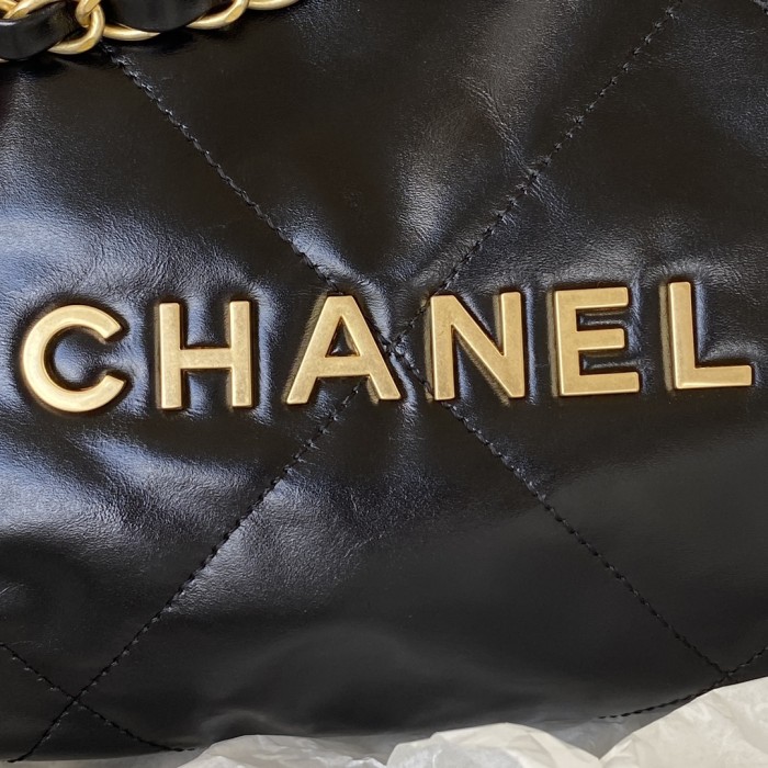 Handbag Chanel AS3263 size 18X20X6.5 cm