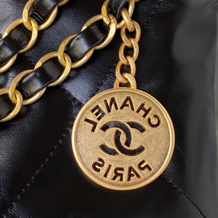 Handbag Chanel AS3263 size 18X20X6.5 cm