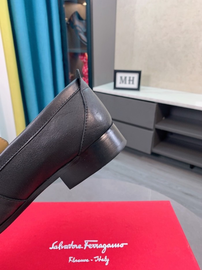 Salvatore Ferragamo Boots 35