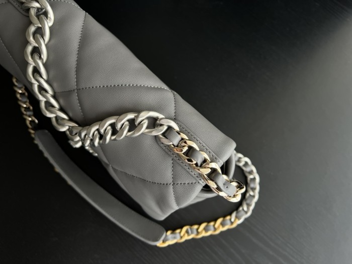 Handbag Chanel 1160 size 26cmx16cmx9 cm