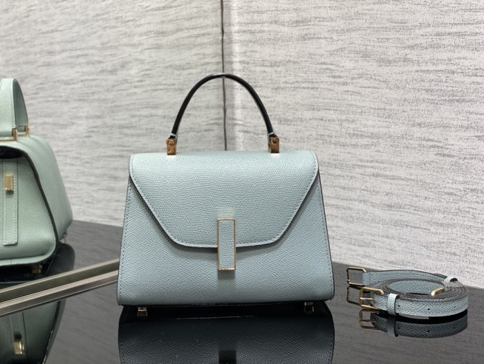 Handbag VALEXTRA size 𝟏𝟗'𝟓*𝟏𝟒*𝟗'𝟓 𝐂𝐦