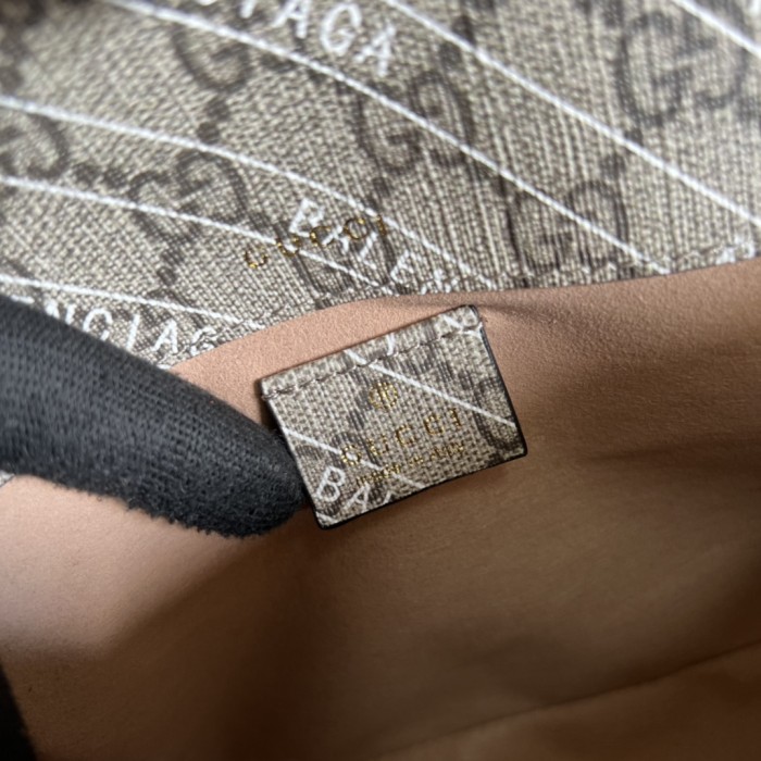 Handbag Gucci 658574 size 20.5*14*5 cm