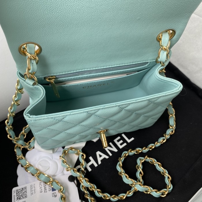 Handbag Chanel size 17 cm
