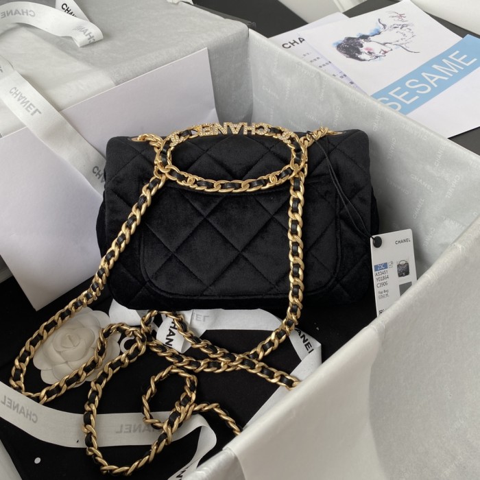 Handbag Chanel AS3451 size 24 cm