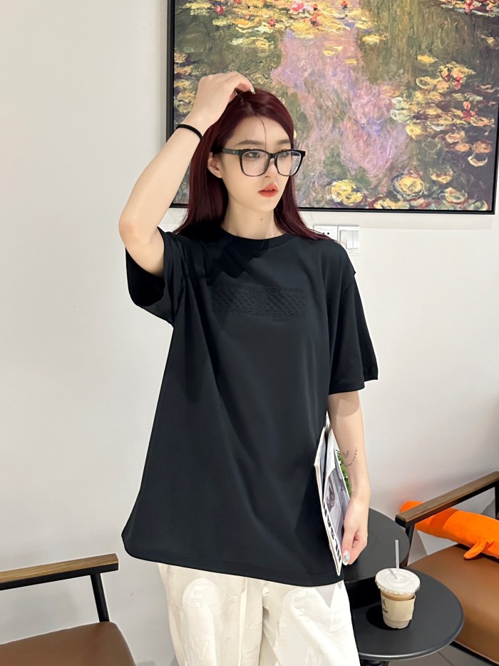 Clothes Louis Vuitton 420