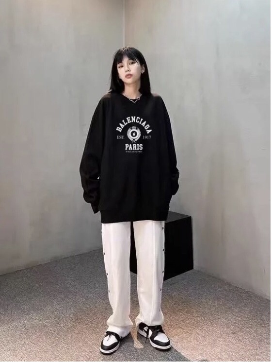 Clothes Balenciaga 55