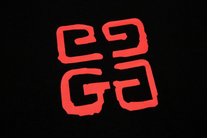 Clothes Givenchy 102