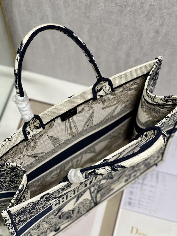 Handbag Dior 8001 size 41*32 cm