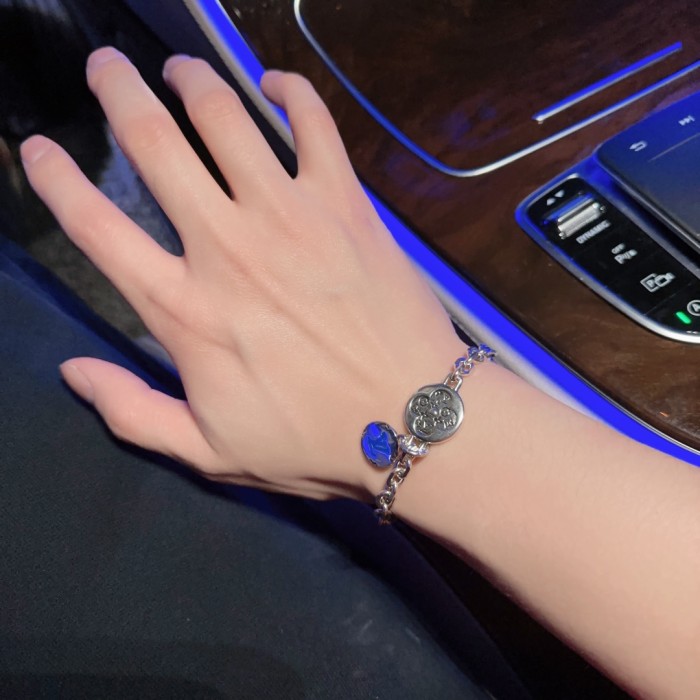 Clothes Louis Vuitton 80