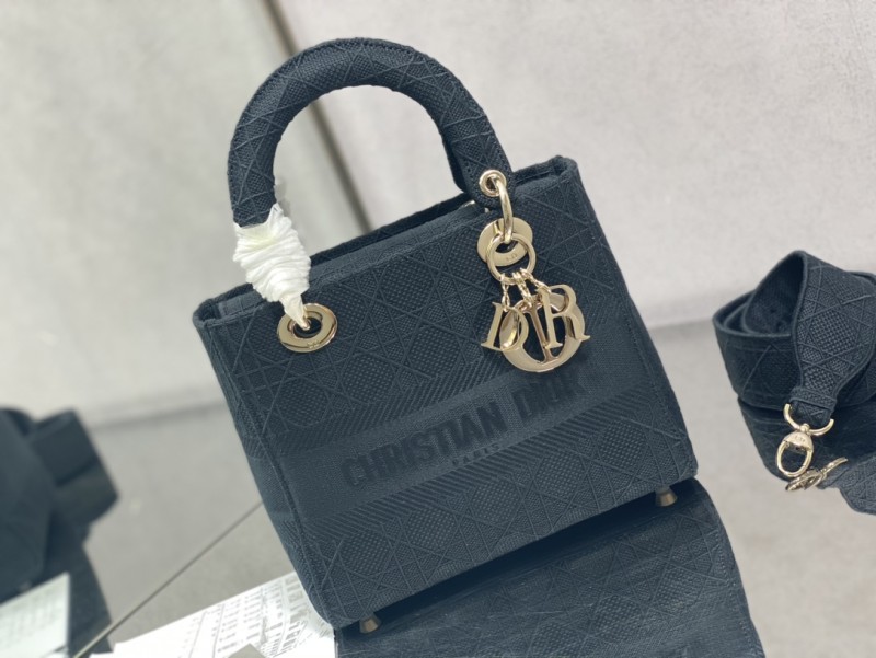 Handbag Dior size 24 cm