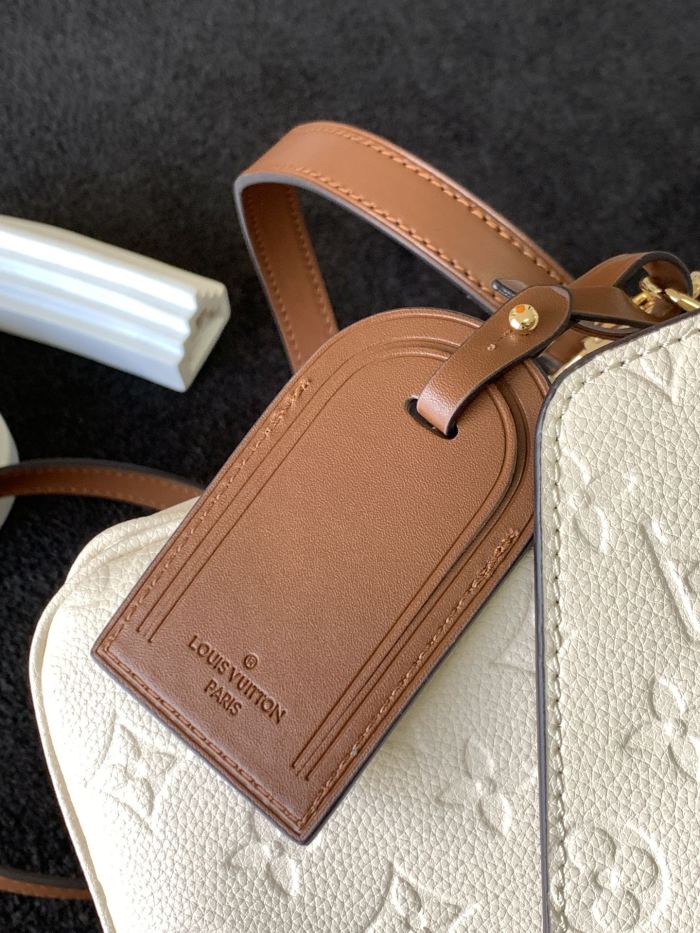 Handbag Louis Vuitton M53940 size 25.0 x 19.0 x 7.0 cm