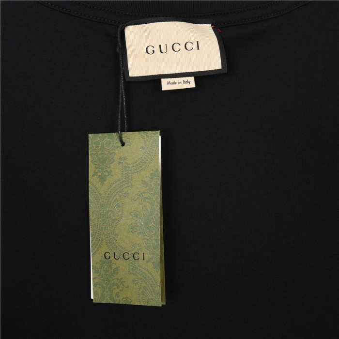 Clothes Gucci 40