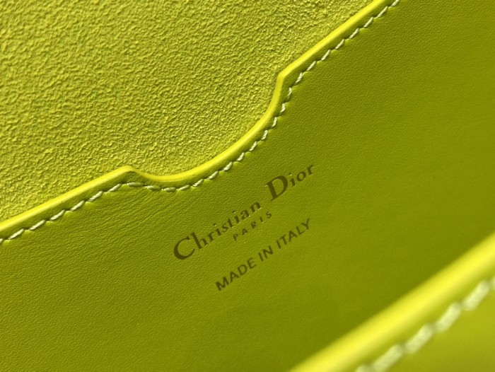 Handbag Dior size 27*18*19.5 cm