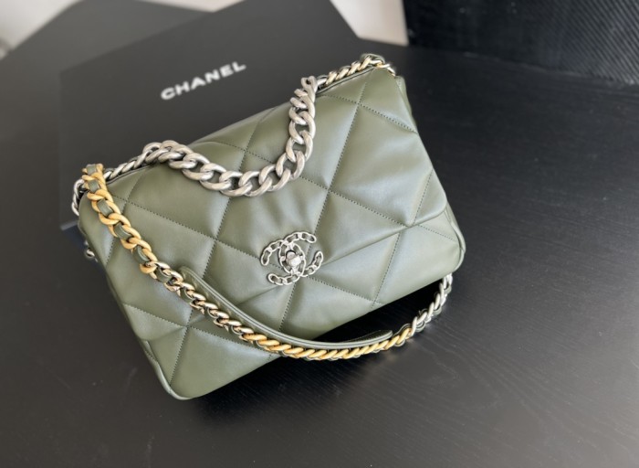 Handbag Chanel 1160 size 26cmx16cmx9 cm