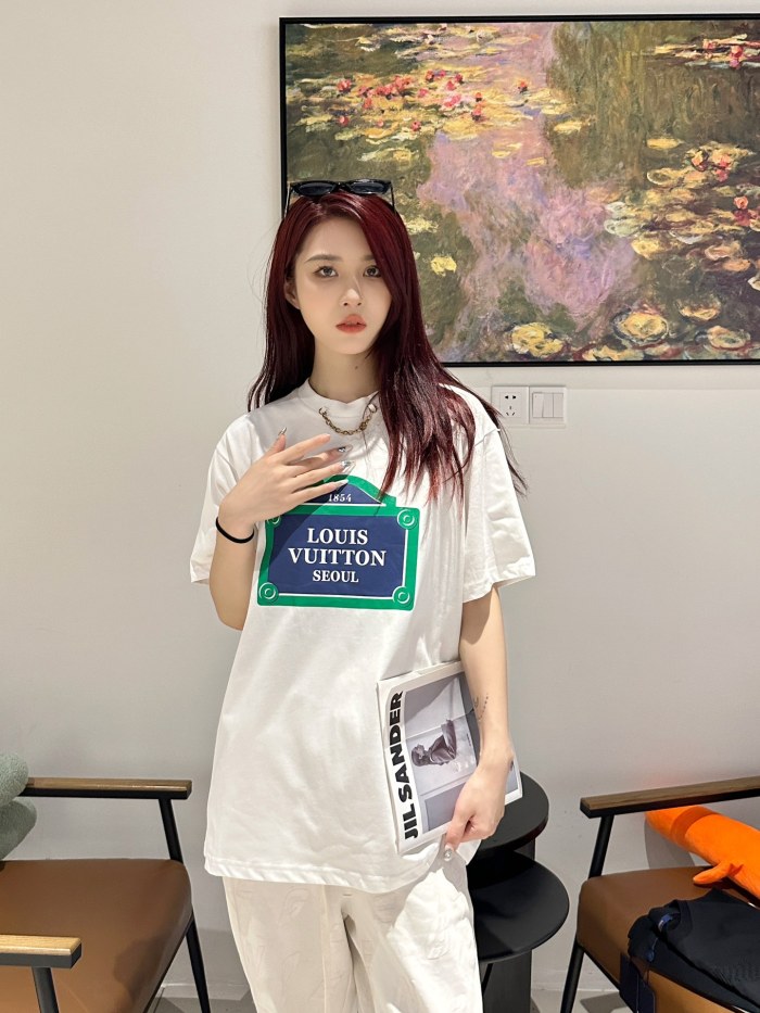 Clothes Louis Vuitton 415