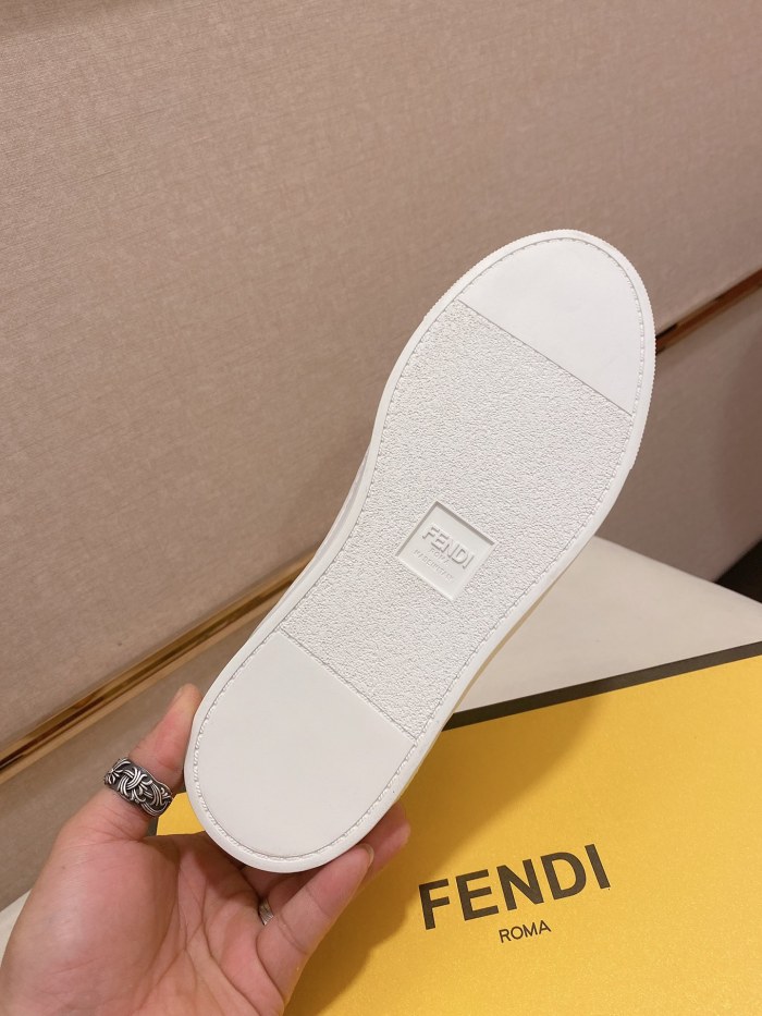 Fendi Low Top Sneakers 22