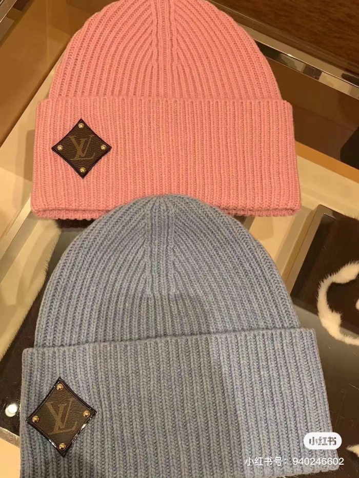 Hat & Scarf Louis Vuitton 3