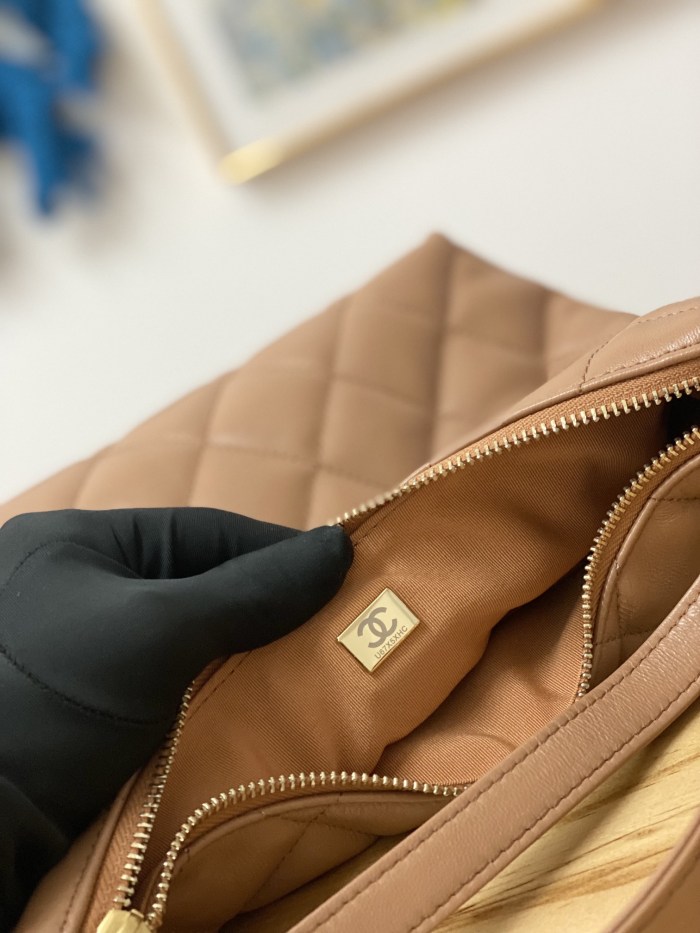 Handbag Chanel 3488 size 25cmX27cmX9.5 cm