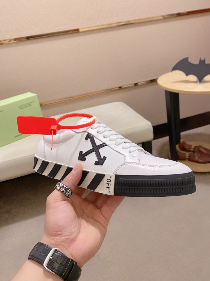 Off-White Low Vulc White Black AW20