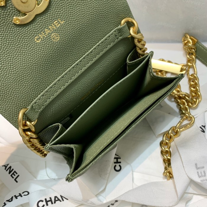 Handbag Chanel 81156 size 12 9 2.5 cm