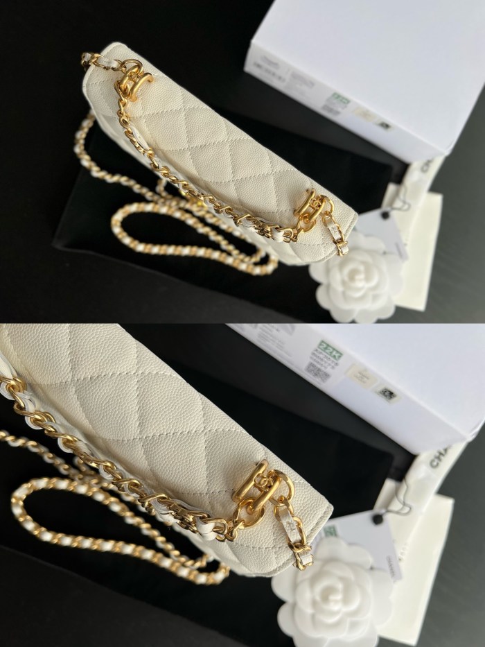 Handbag Chanel 3019 size 19 cm