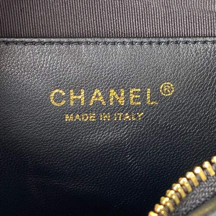 Handbag Chanel AS3562 size 17.5X24X6 cm