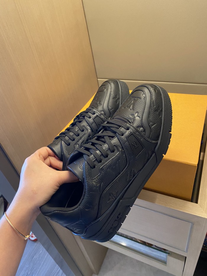 Louis Vuitton LV TRAINERS SNEAKER 9