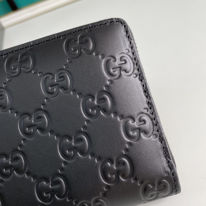 Handbag Gucci 307987 size 19*10*2.5 cm