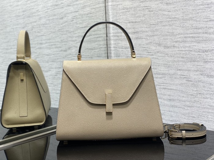 Handbag VALEXTRA size 𝟐𝟔*𝟐𝟎*𝟏𝟐 𝐂𝐦