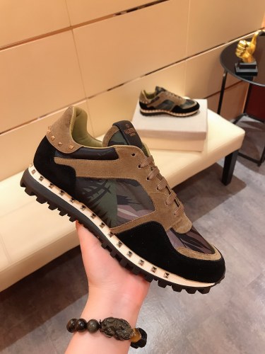 Valentino Garavani Rockrunner camouflage-print sneakers 24