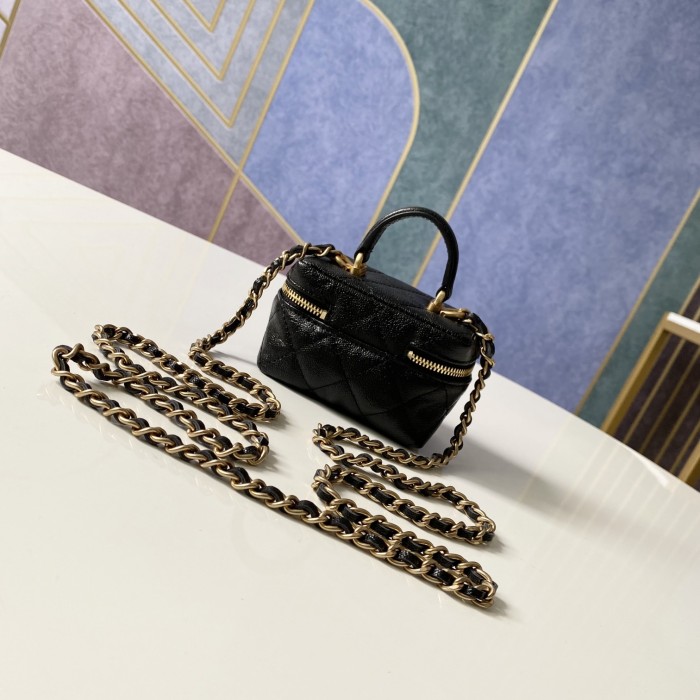 Handbag Chanel AP2194 size 12 11.5 7 cm