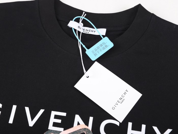 Clothes Givenchy 125