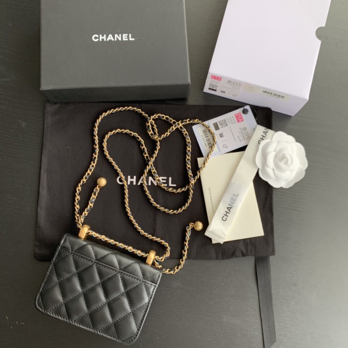 Handbag Chanel 2290 size 12cmx9 cm