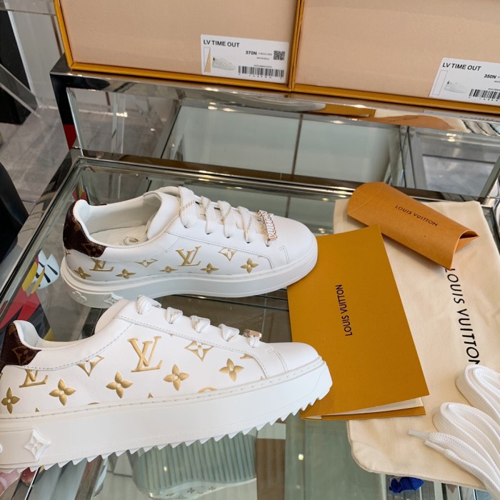 Louis Vuitton TIME OUT TRAINERS SNEAKER 10