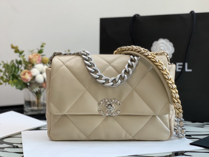 Handbag Chanel size 36 cm
