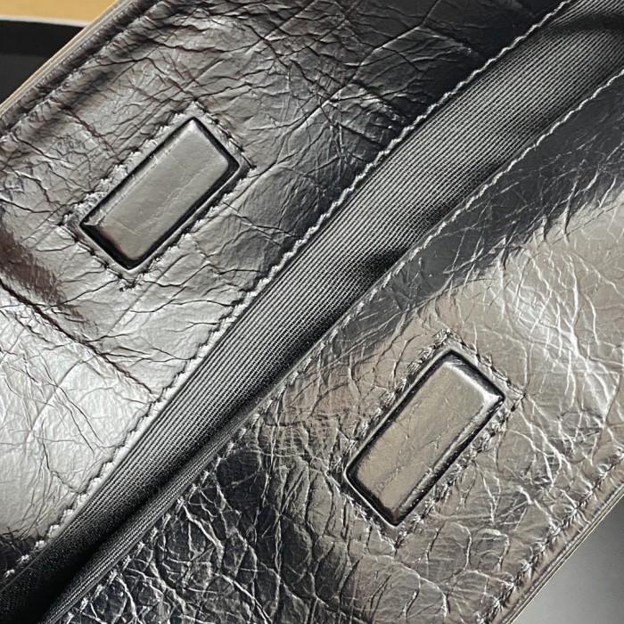 Handbags SAINT LAURENT 577999 size 33x27x11.5 cm