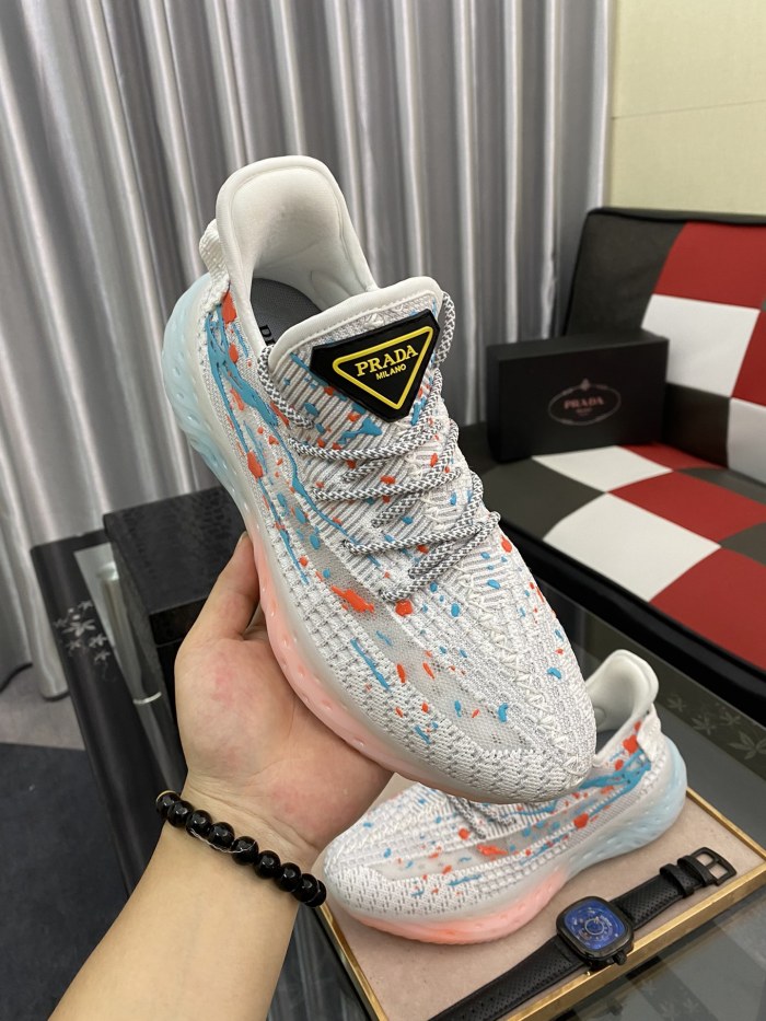 Prada Low Top sneaker 16