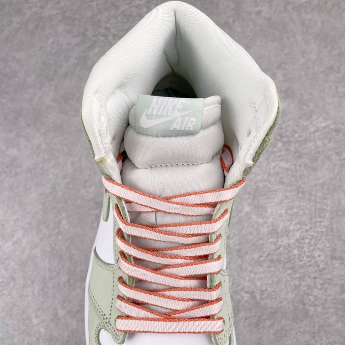Jordan 1 Retro High OG Seafoam (W)