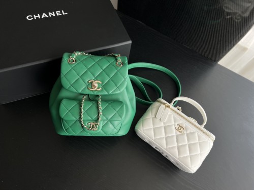 Handbag Chanel 2908 size 18cmx18cmx12 cm