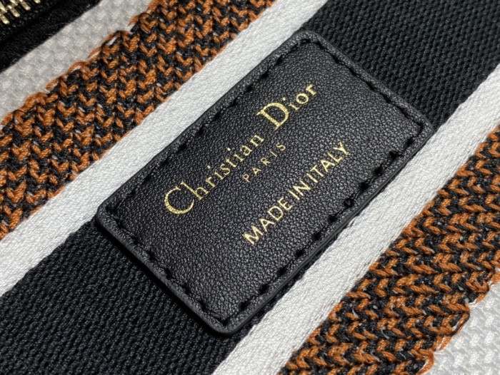 Handbag Dior size 24*11*20 cm