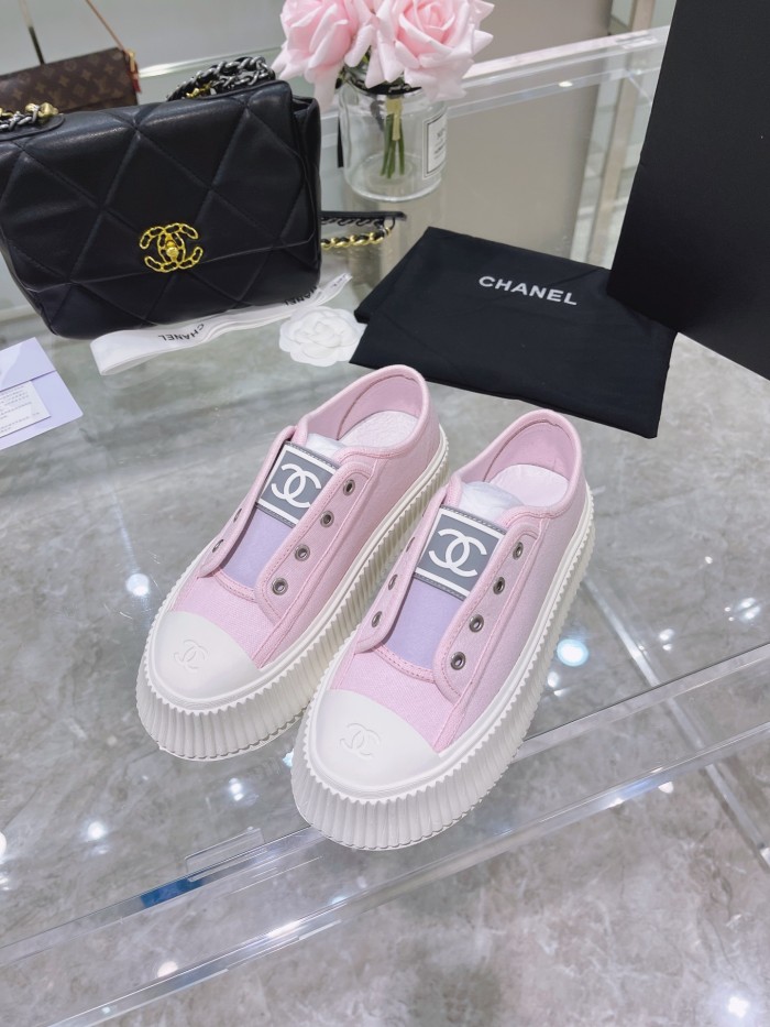 Chanel Platform Sneaker 18
