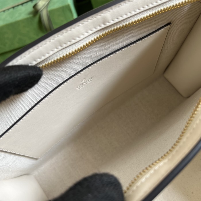Handbag Gucci 723780 size 10*7.5*2 cm